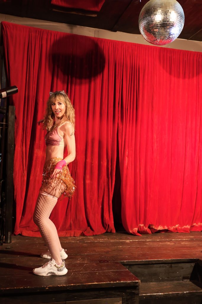 Tabby was thrilled to be part of The Glitter Sisters' latest show!